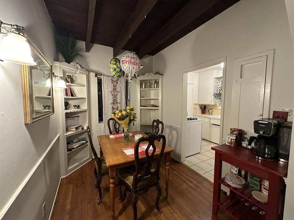 Cozy bedroom available in NoHo