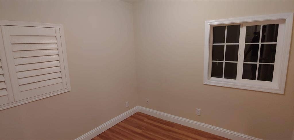 Furnished Small Room For Rent