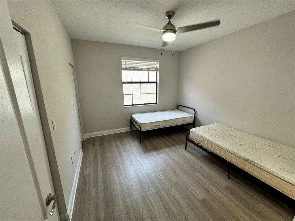 Roommate needed for a large room