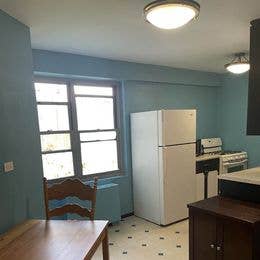 Large Furnished Room with Utilities