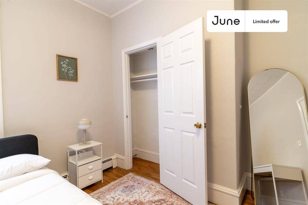 3 BR in Boston