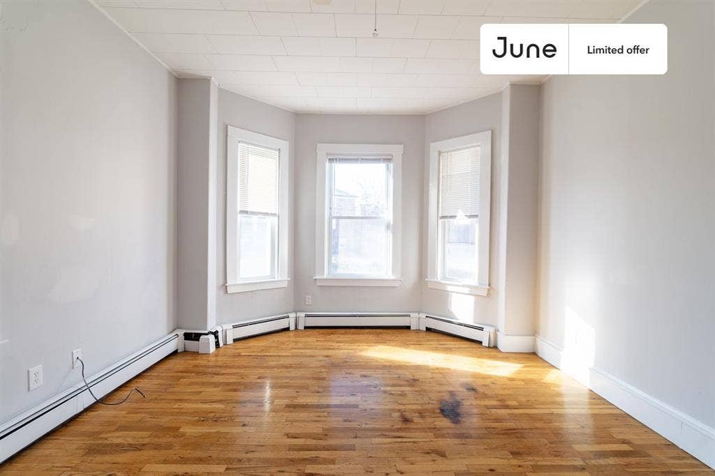 3 BR in Boston