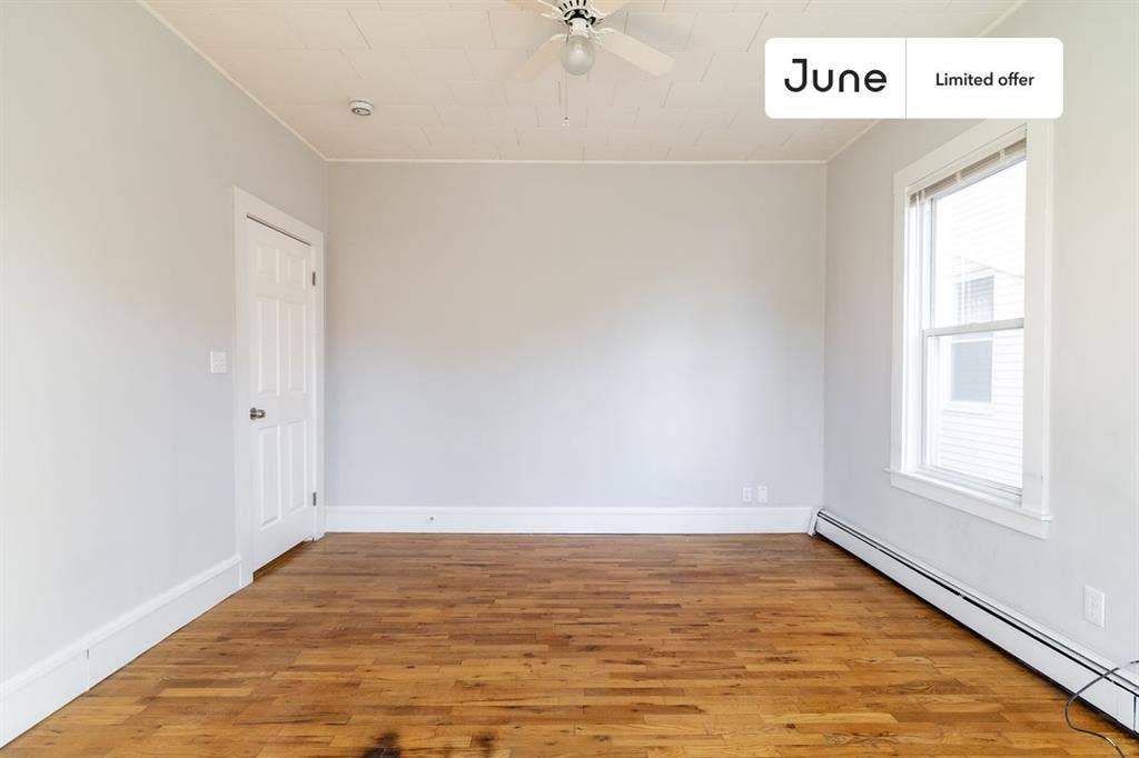 3 BR in Boston