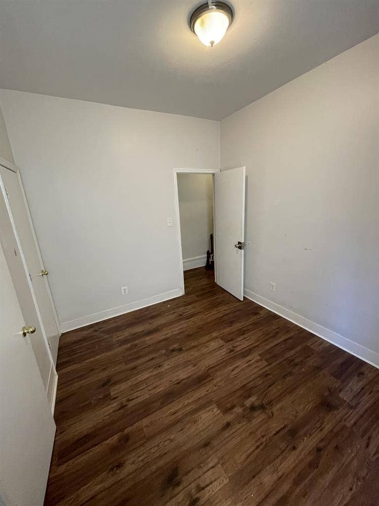 Roommate for 2nd bedroom in Bedstuy