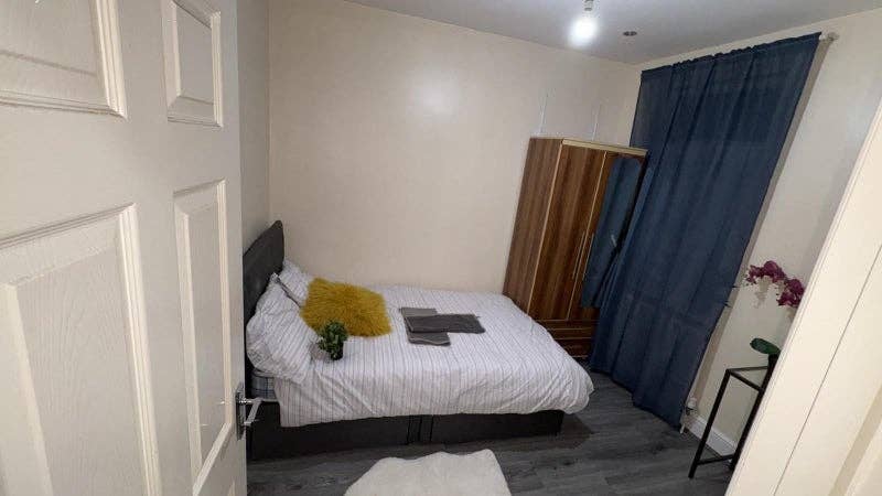 🌴Ilford- Double Room🌴