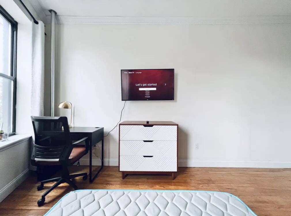 Furnished Room in Bay Ridge