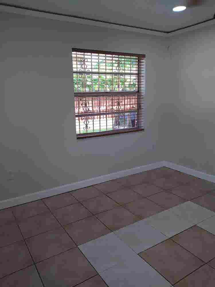 BEDROOM WITH PRIVATE ENTRANCE  BATH