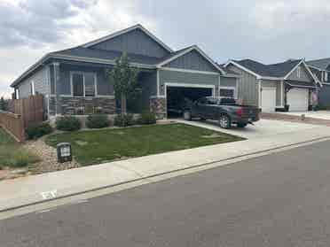 Looking for a roommate!
