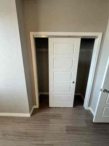 Roommate wanted
