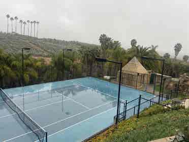 Paradise for Fit, Smart People
