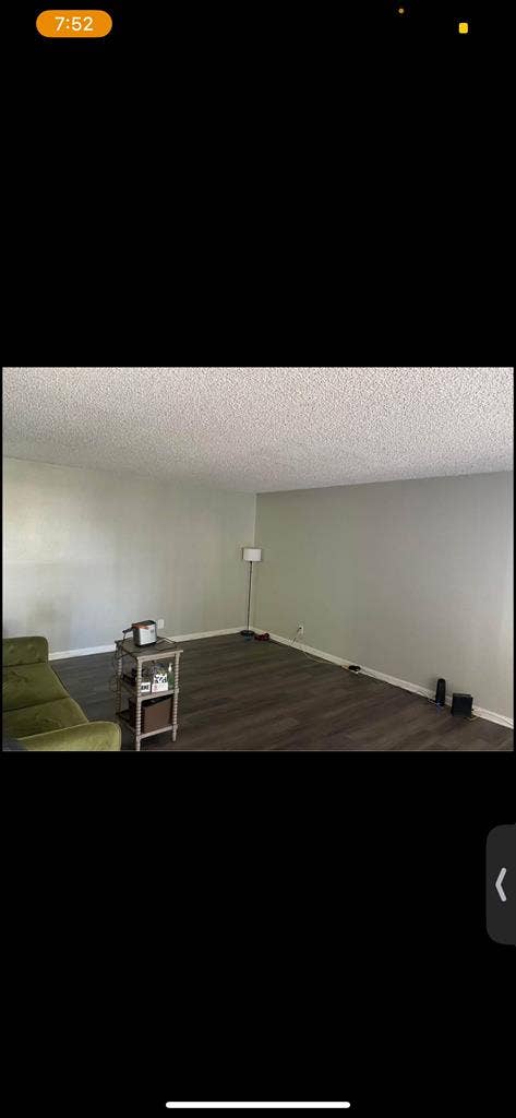 Spacious Room for Rent in Downey