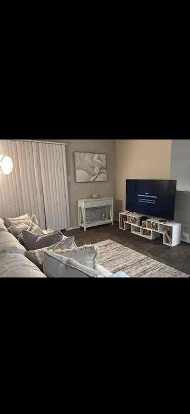Room to rent in DFW area