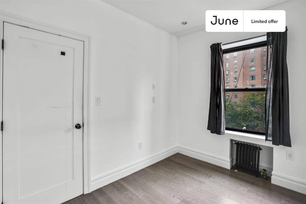 2 BR in New York City