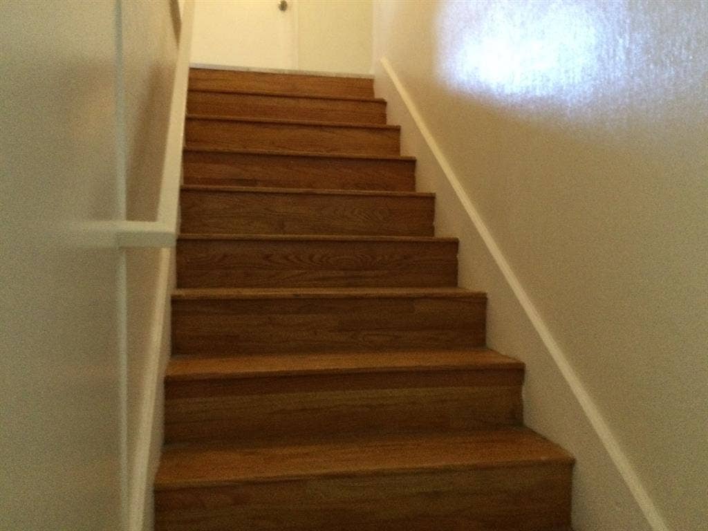 $ Rent one Bedroom,Share bath