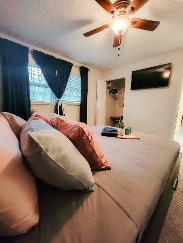 Cozy Private Furnished Room