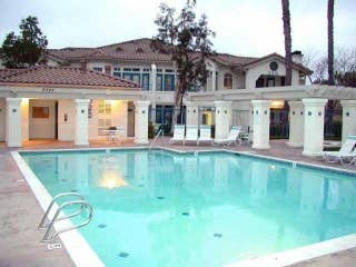 Peaceful room in Oceanside Condo