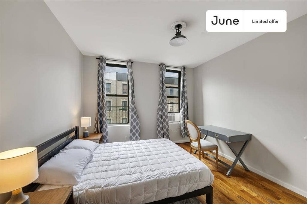 3 BR in New York City