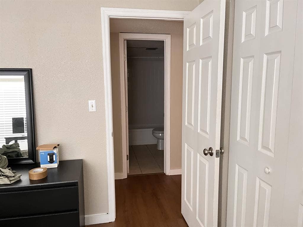 Room with bathroom for rent