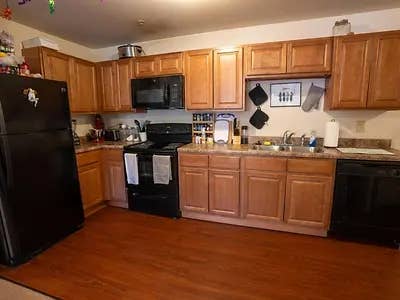 Room for rent at Flagstaff Grove!