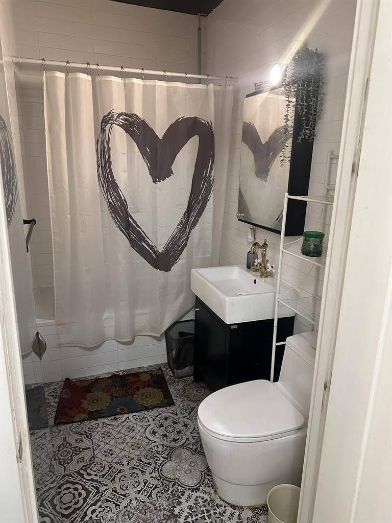 Two rooms available in Bedstuy