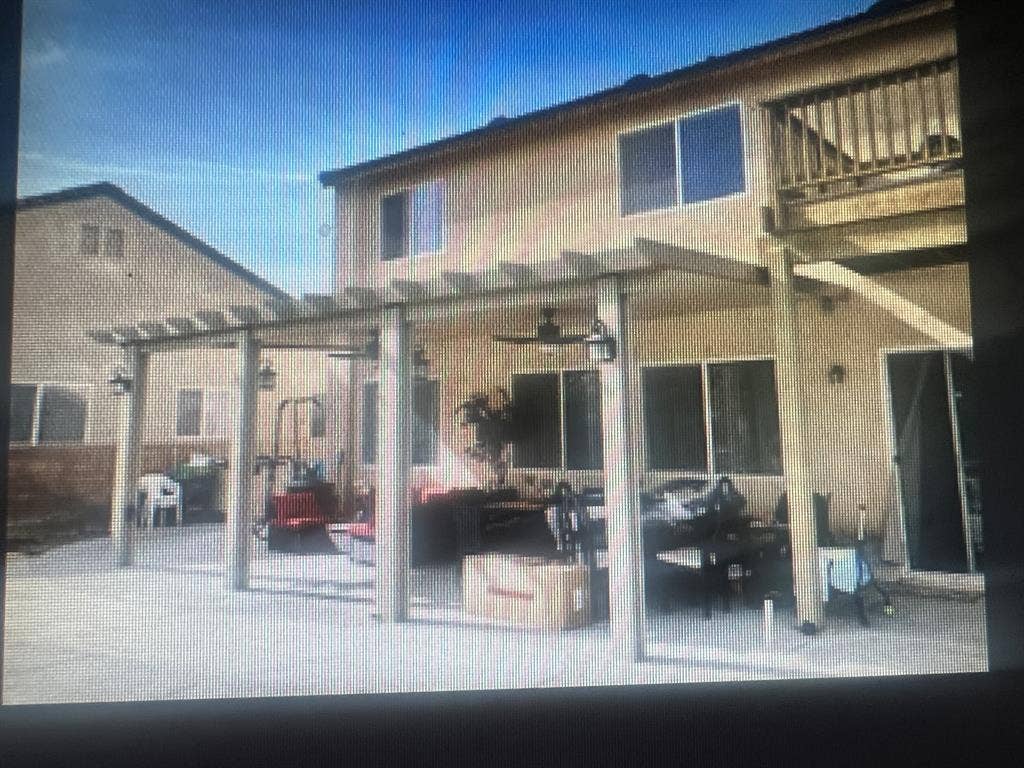 Room for rent in Eastvale