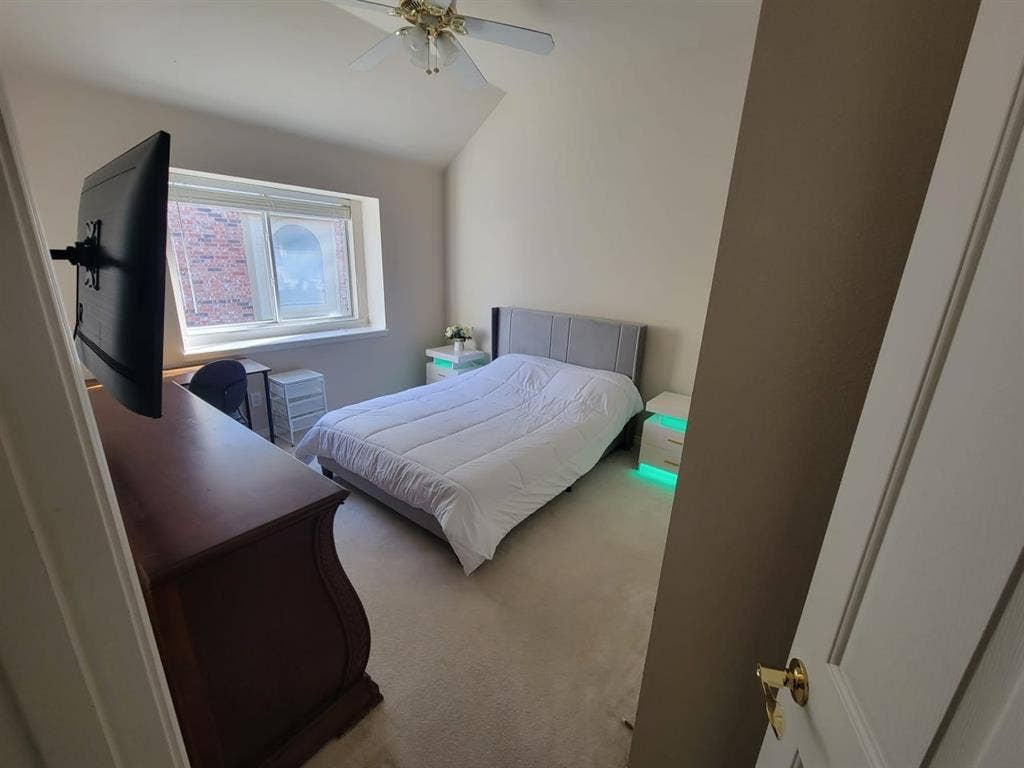 Room Available in Frisco