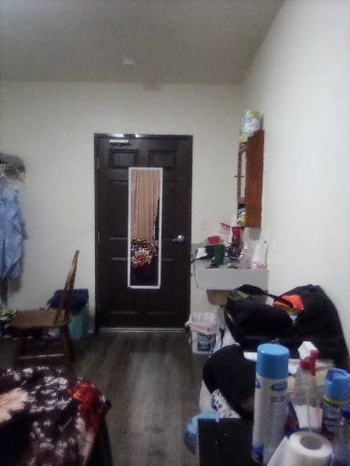 Need roommate now shared room