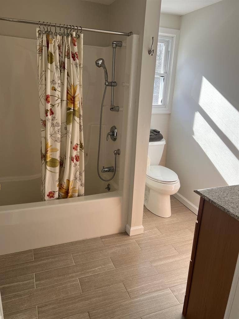 Two Rooms Full Bath Wethersfield