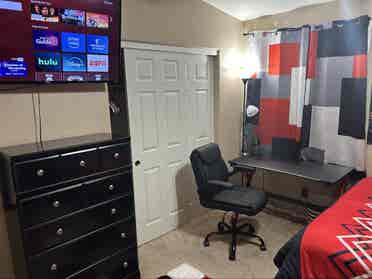 Furnished bedroom/private bath/pool