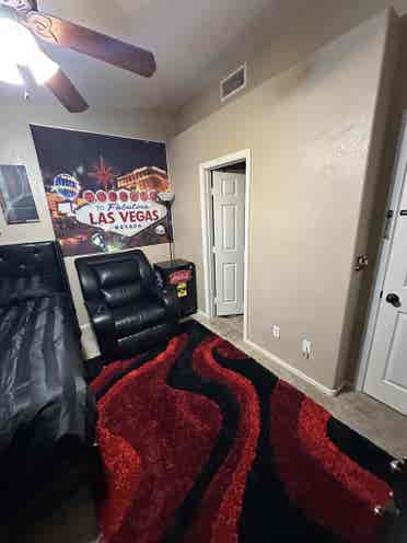 Furnished bedroom/private bath/pool