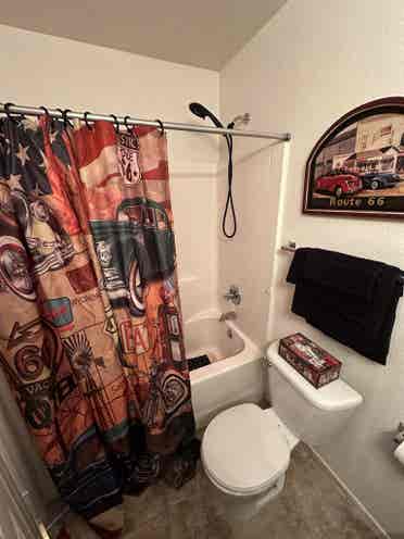 Furnished bedroom/private bath/pool