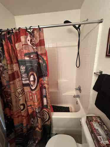 Furnished bedroom/private bath/pool