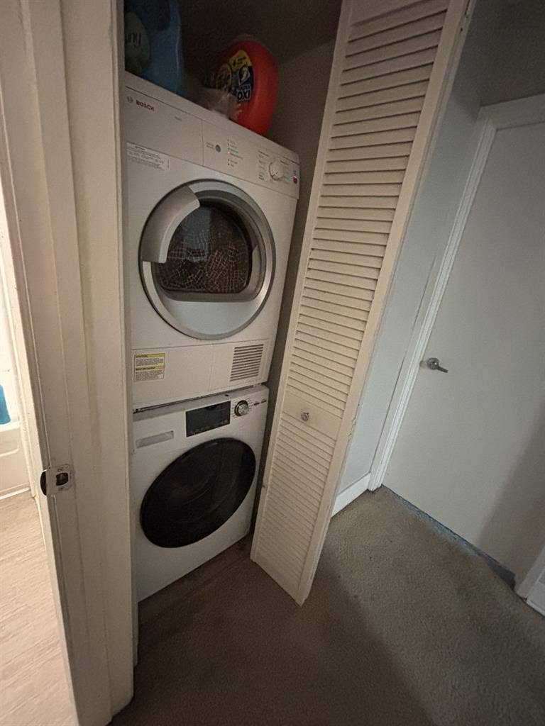 ISO Roomie - Cupertino