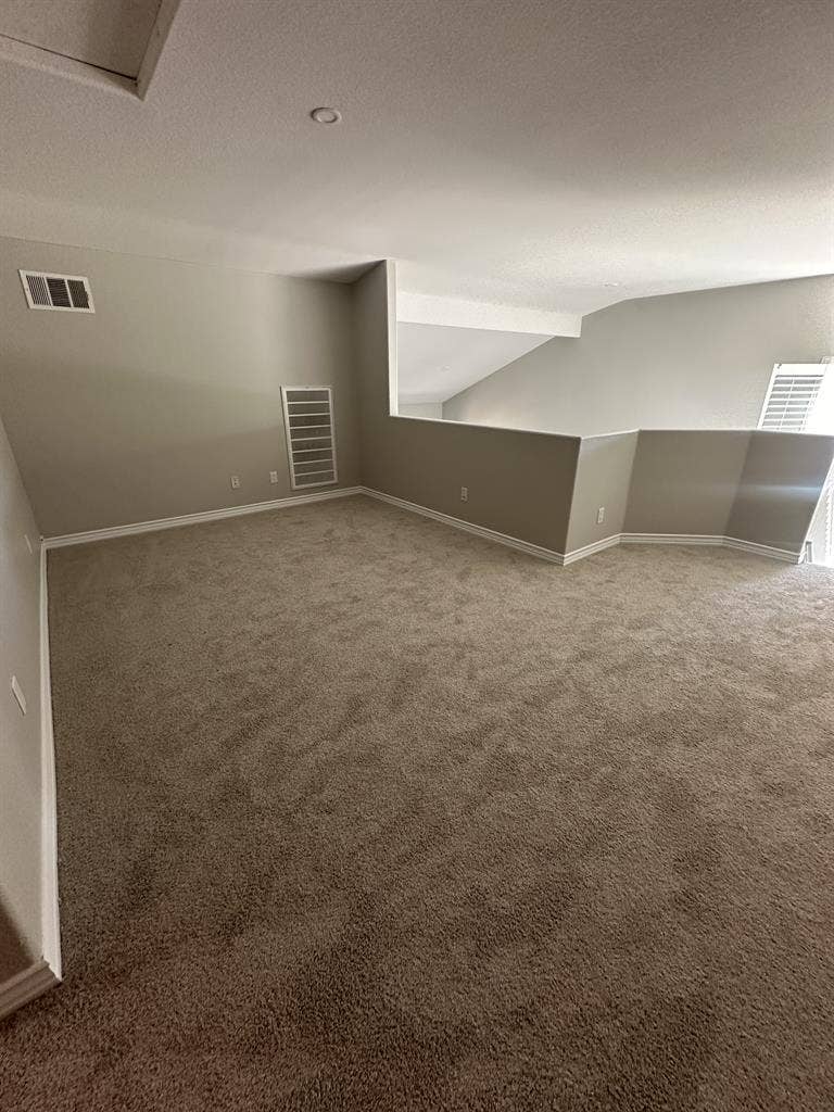 1bedroom with own bathroom