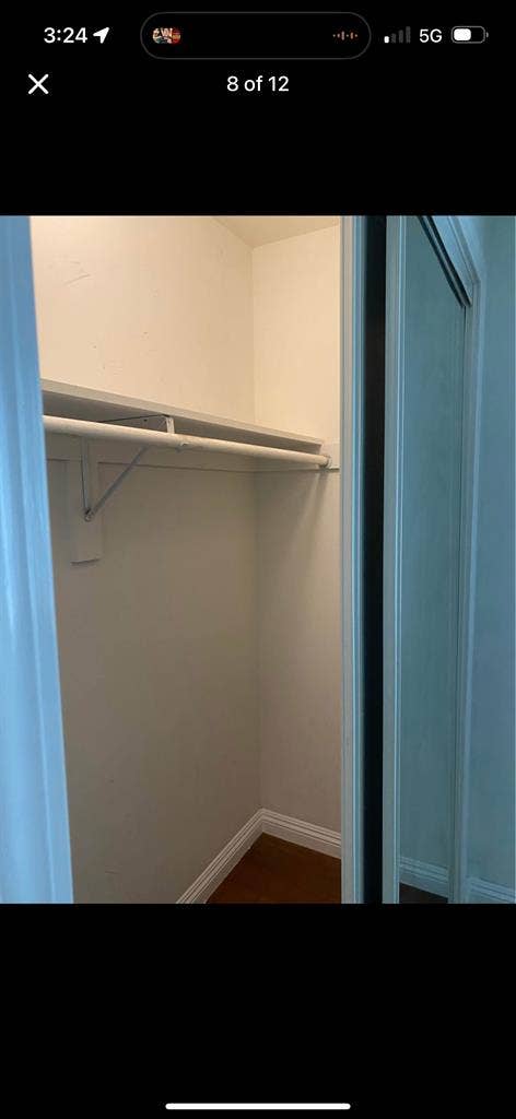 Room for rent in Koreatown