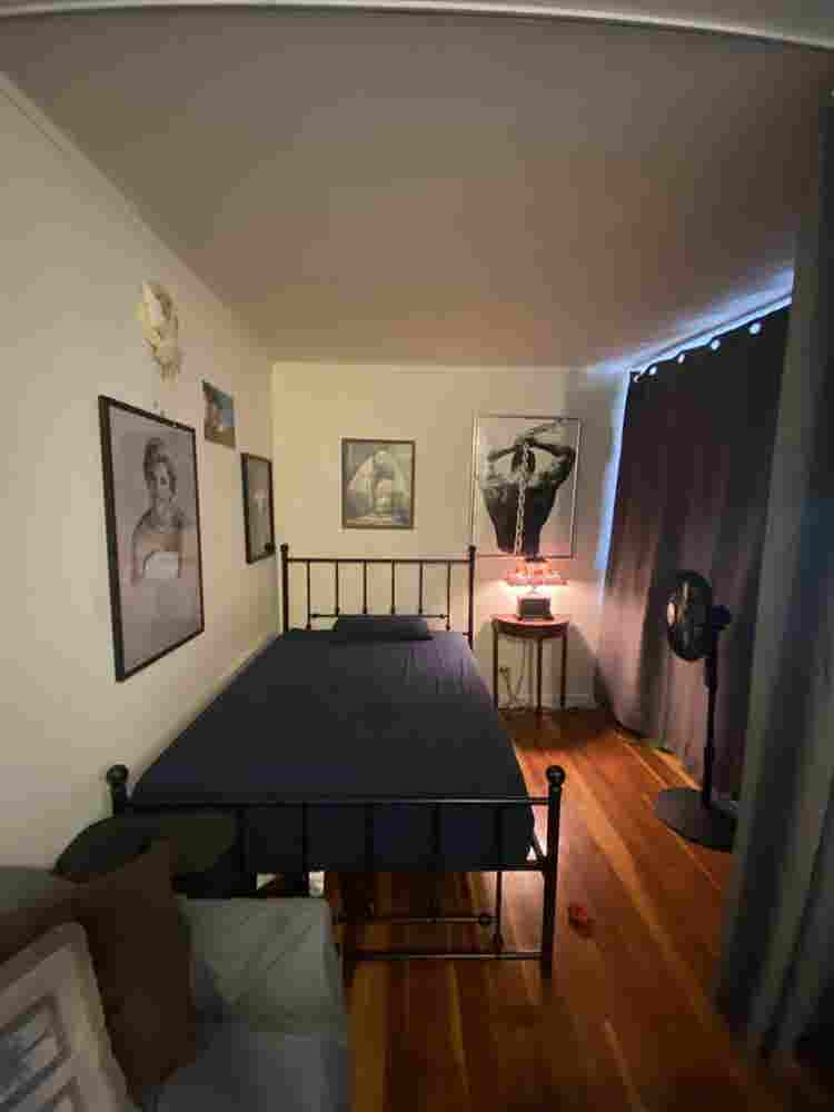 Share large studio with gay male