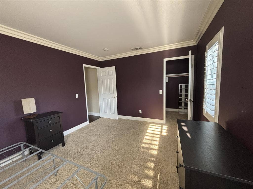 Large room with walk in closet