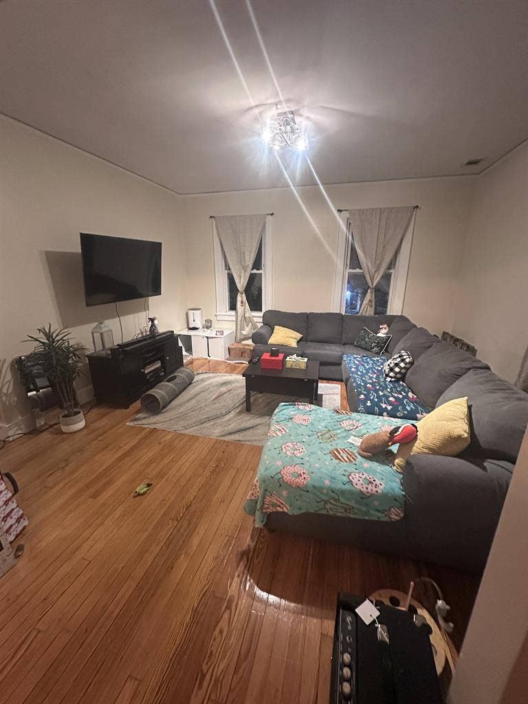 Room for rent in Belleville NJ