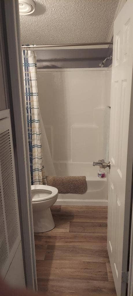 Nice room mobile home in concord.