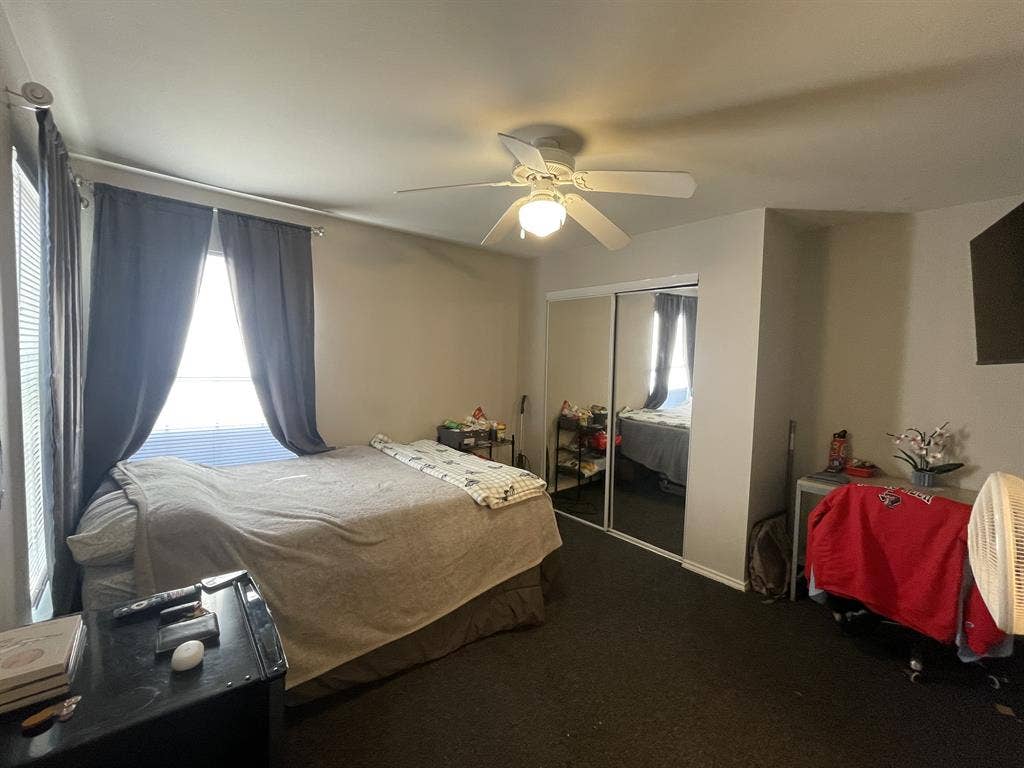 Male or female sublease