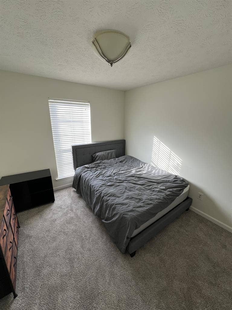 Furnished bedroom for rent