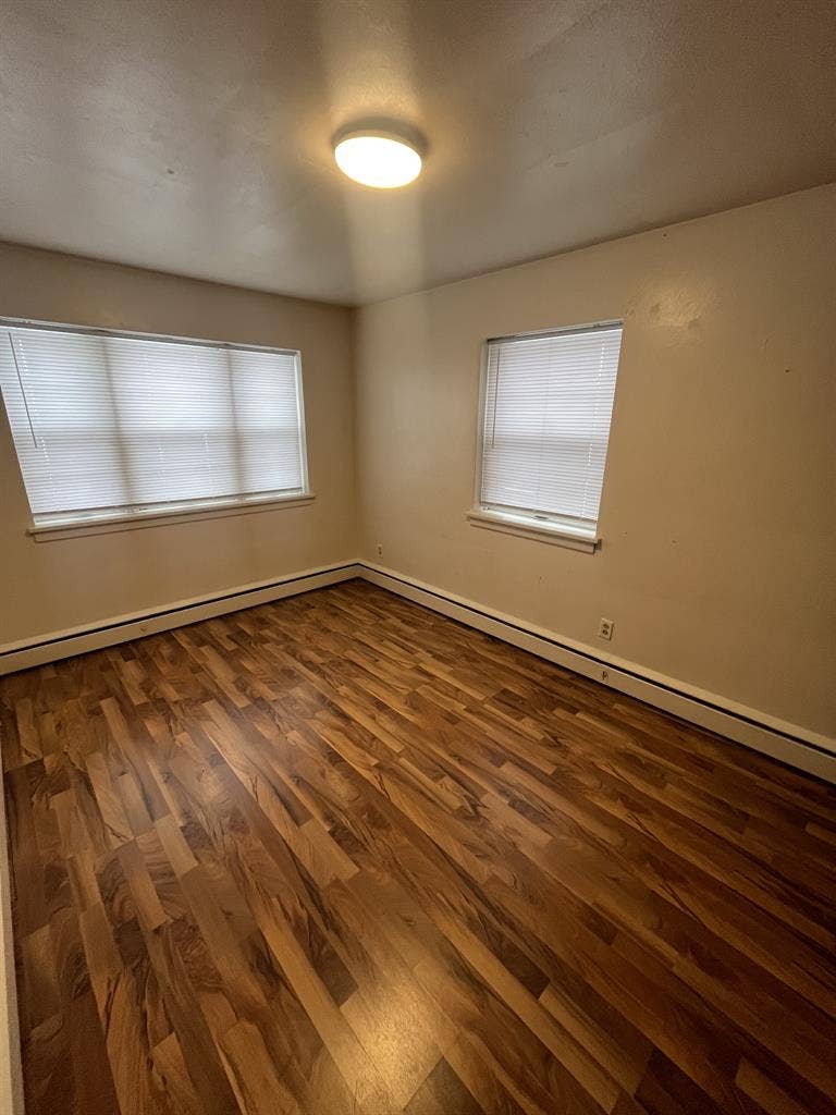 Low cost apartment close to campus!