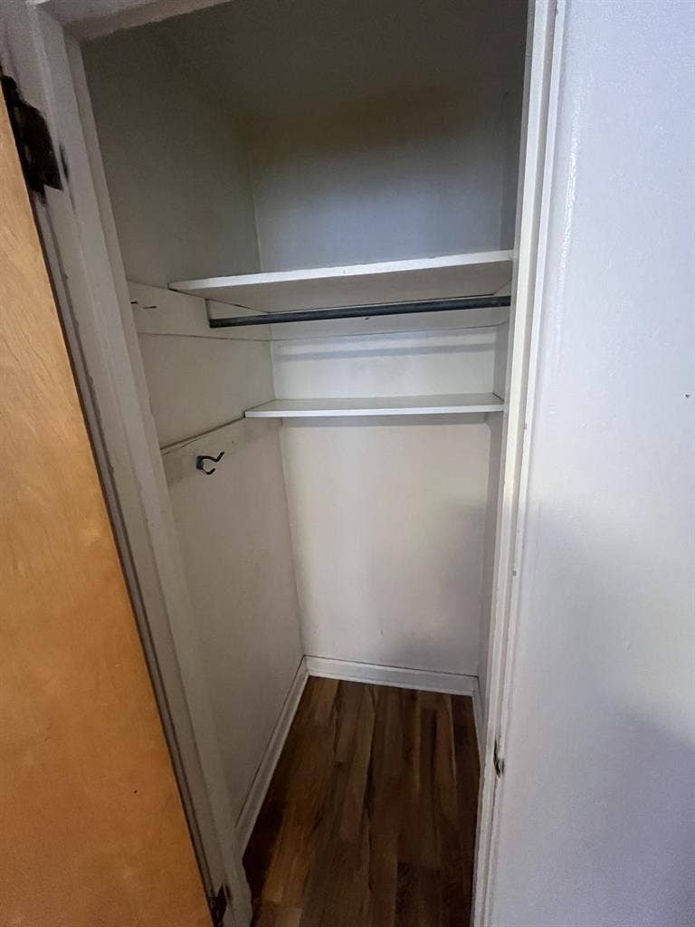 Low cost apartment close to campus!