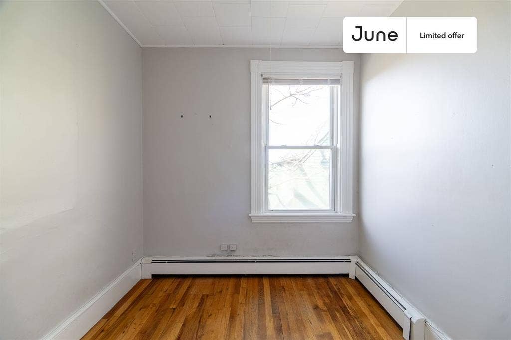 4 BR in Boston