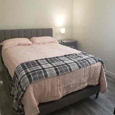 Home located in quiet cul-de-sac.