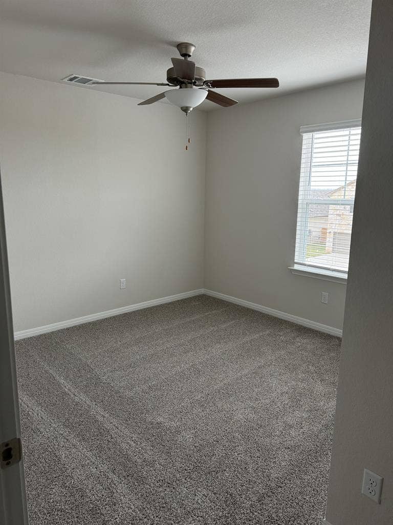 master bed, private bath