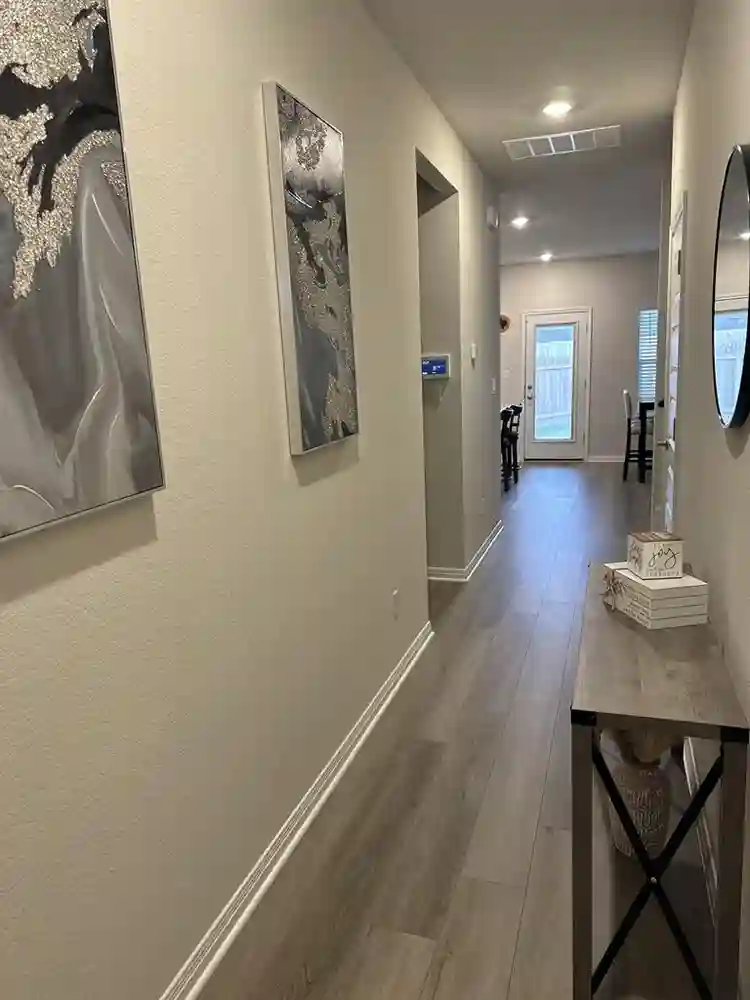 master bed, private bath