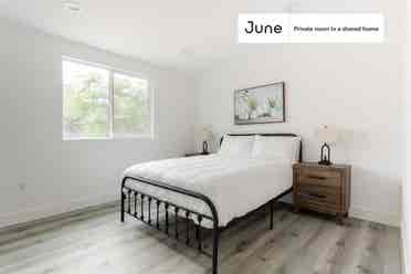 4 BR in Los Angeles