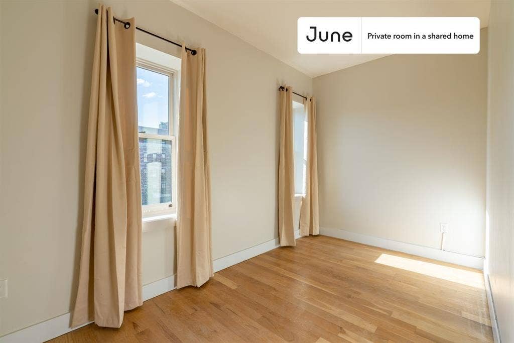3 BR in New York City