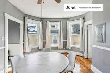 4 BR in Boston